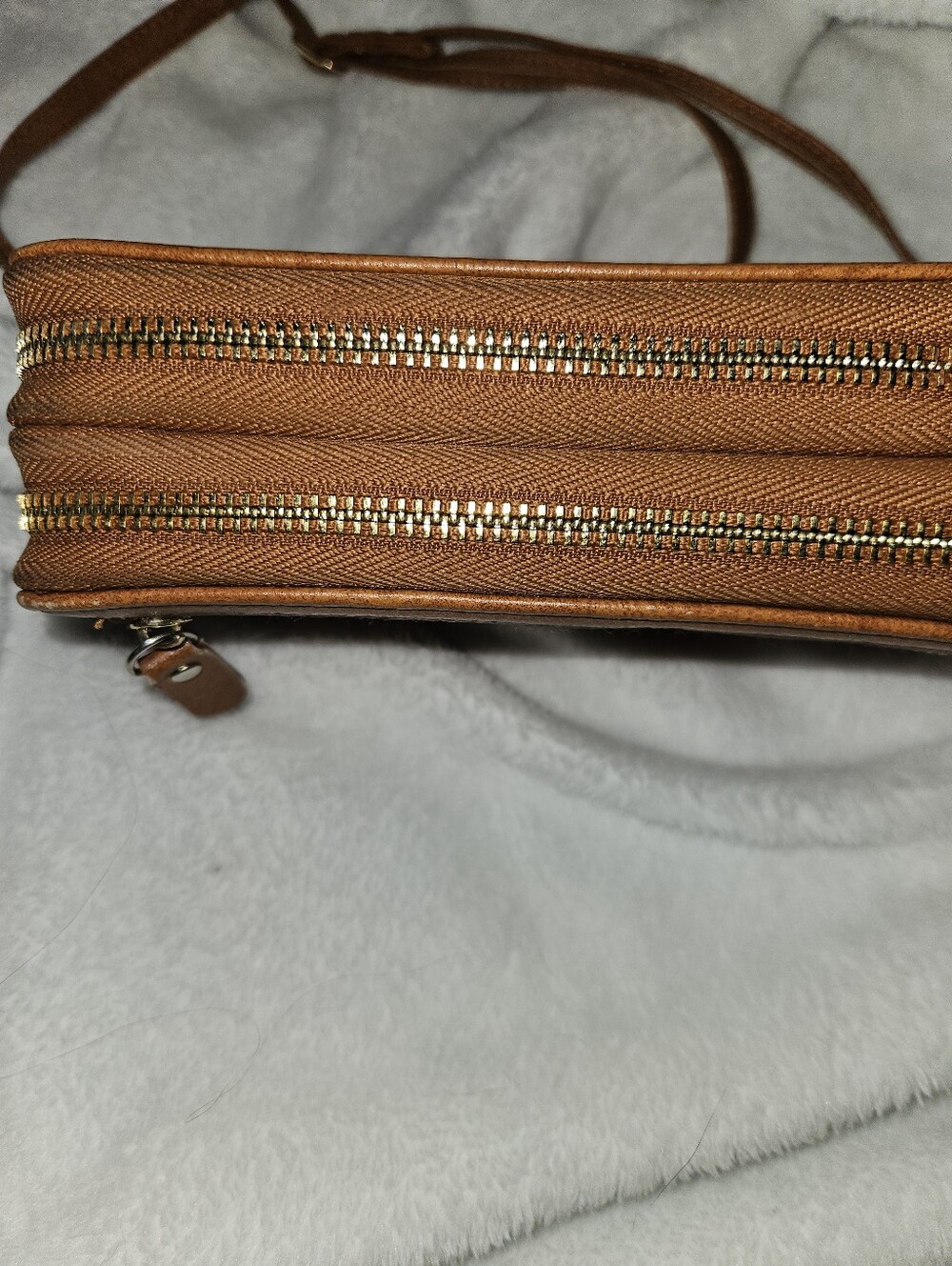 Womans Brown Small Wallet Crossbody Purse - Picture 3 of 7